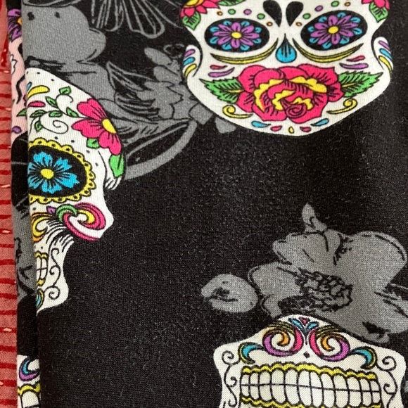 Just Cozy Womens size XS / Small thick fleece colorful Mexican skulls Leggings - Picture 12 of 15